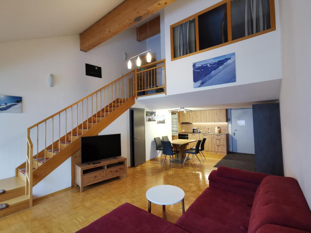 Apartment Bergfuehrer Warth  المظهر الخارجي الصورة
